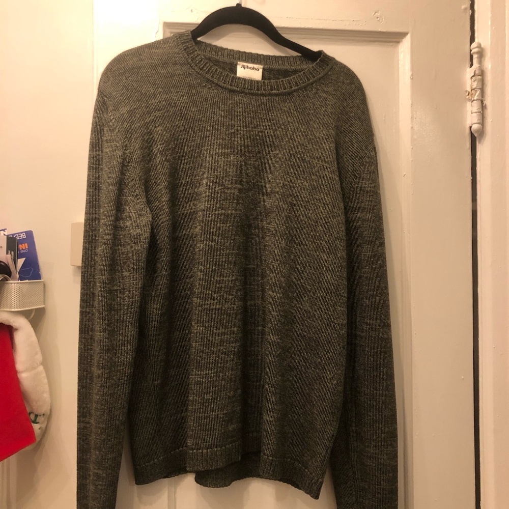 Jijibaba green sweater. Super cute and relaxed top